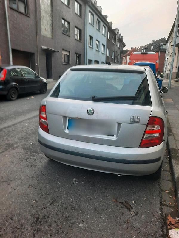 Gebraucht Skoda Fabia 75 PS (55 kW) 2004 Grau Kleinwagen