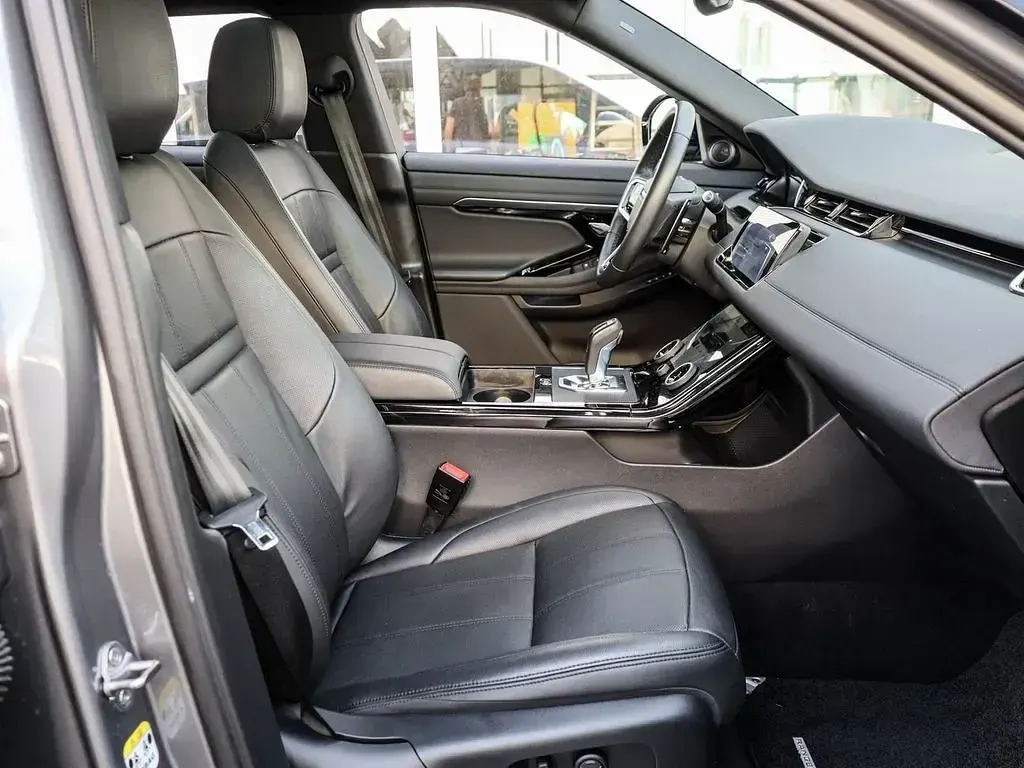 Gebraucht Land Rover Range Rover evoque R-Dynamic 200 PS (147 kW) 2023 Grau SUV