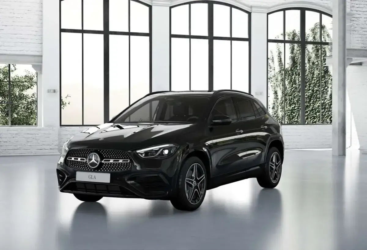 Gebraucht Mercedes GLA200 AMG 163 PS (119 kW) 2026 Nachtschwarz uni SUV
