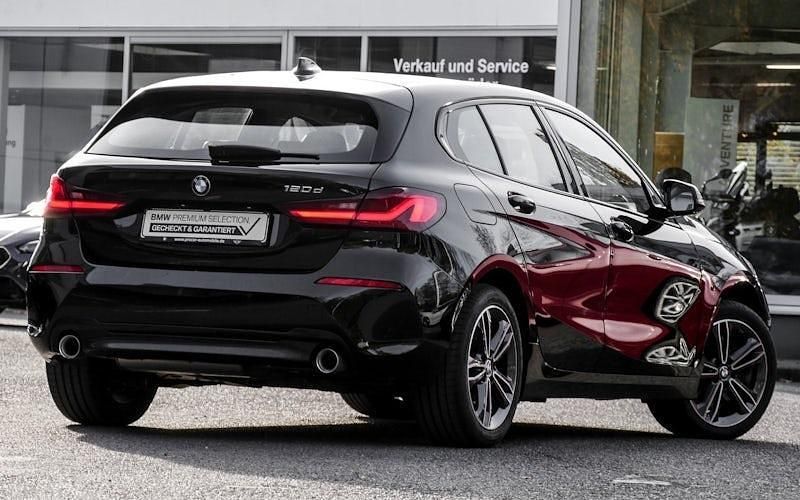 Gebraucht BMW 120 Sport Line 190 PS (139 kW) 2020 Schwarz Kleinwagen