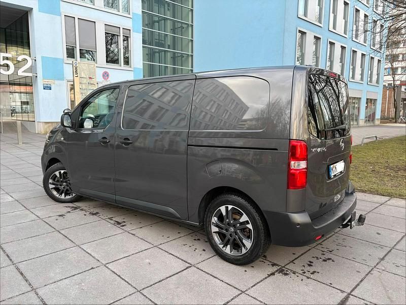 Gebraucht Opel Vivaro 177 PS (130 kW) 2020 Van / Kleinbus