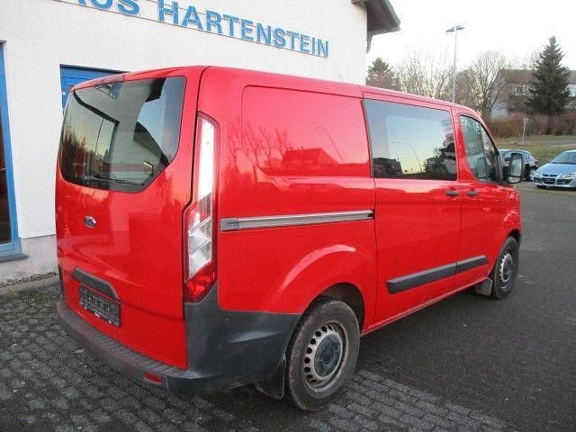 Gebraucht Ford Transit Custom 101 PS (74 kW) 2015 Rot Van / Kleinbus