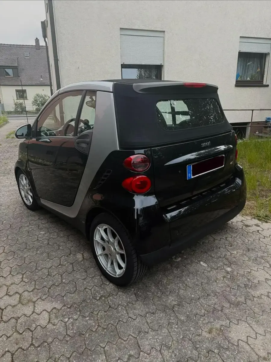 Gebraucht Smart ForTwo Cabrio 45 PS (33 kW) 2008 Schwarz Cabrio