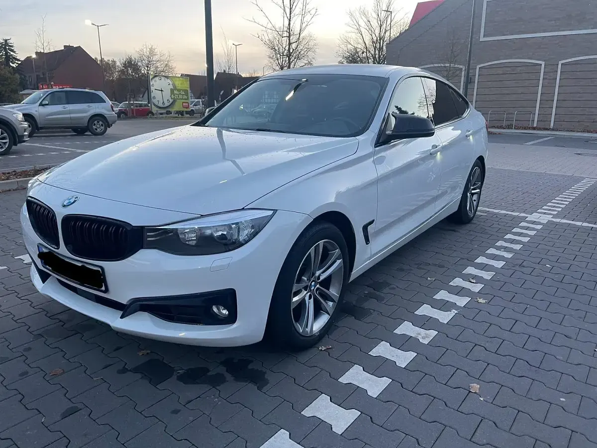 Gebraucht BMW 328 245 PS (180 kW) 2013 Weiß Limousine