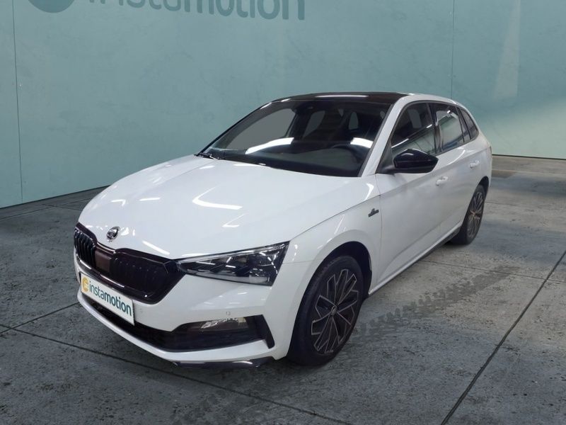 Weiß Gebraucht 2024 Skoda Scala Monte Carlo Kleinwagen | 26.239 € (Fairer Preis) - Bild 1/3