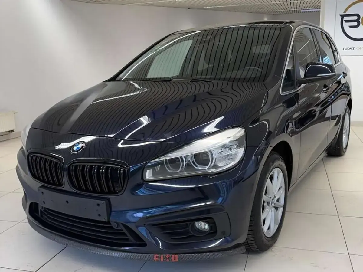 Gebraucht BMW 218 Advantage 150 PS (110 kW) 2015 Imperialblau metalli Van / Kleinbus