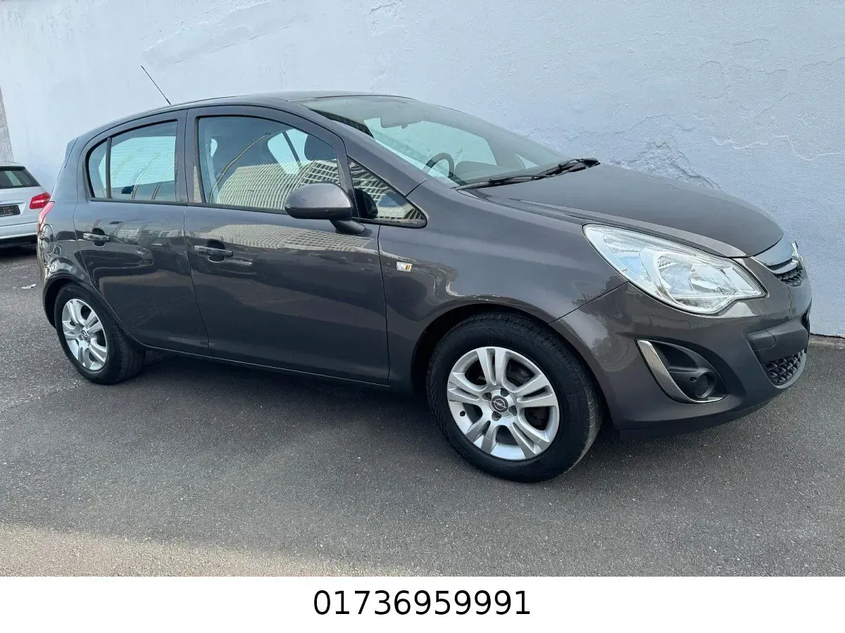 Gebraucht Opel Corsa Active 86 PS (63 kW) 2013 Grau Kleinwagen