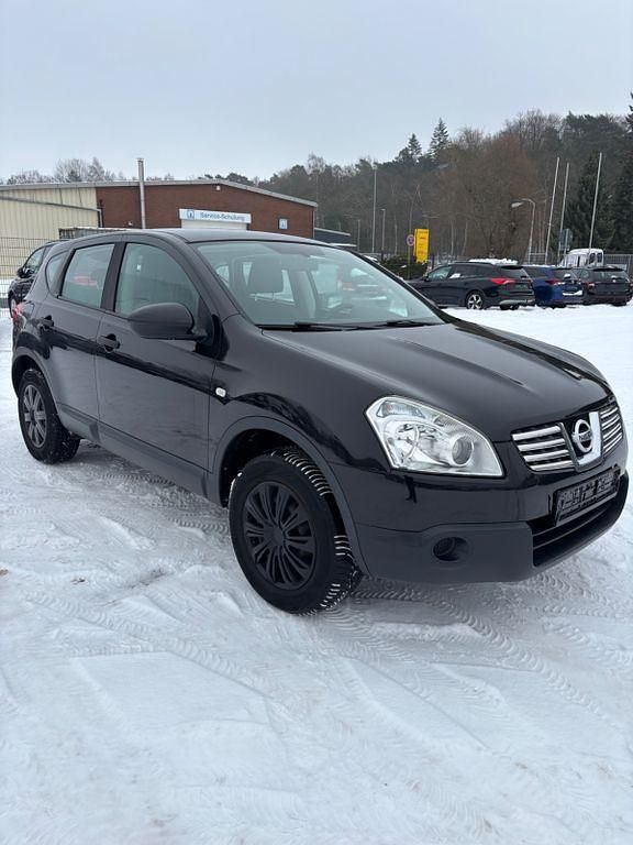 Gebraucht Nissan Qashqai Visia 114 PS (83 kW) 2009 Schwarz SUV