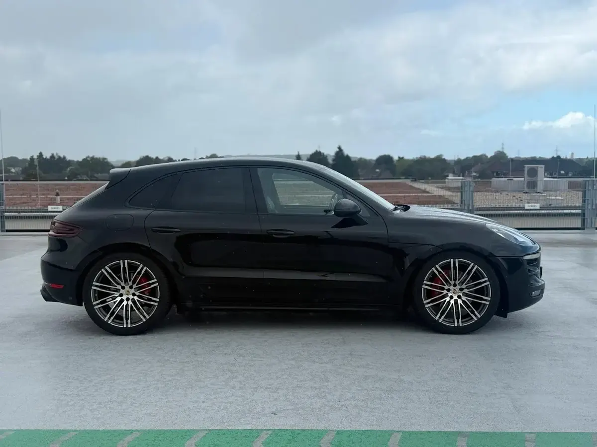 Gebraucht Porsche Macan GTS 360 PS (264 kW) 2018 Schwarz SUV