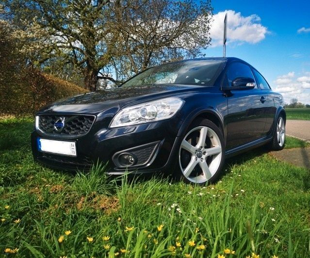 Schwarz Gebraucht 2010 Volvo C30 Kleinwagen | 14.400 € - Bild 1/4