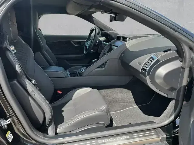 Gebraucht Jaguar F-Type R 450 PS (330 kW) 2023 Schwarz Cabrio