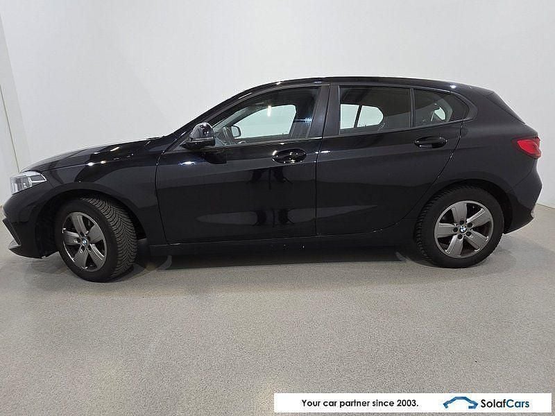 Gebraucht BMW 116 116 PS (85 kW) 2022 Schwarz Kleinwagen