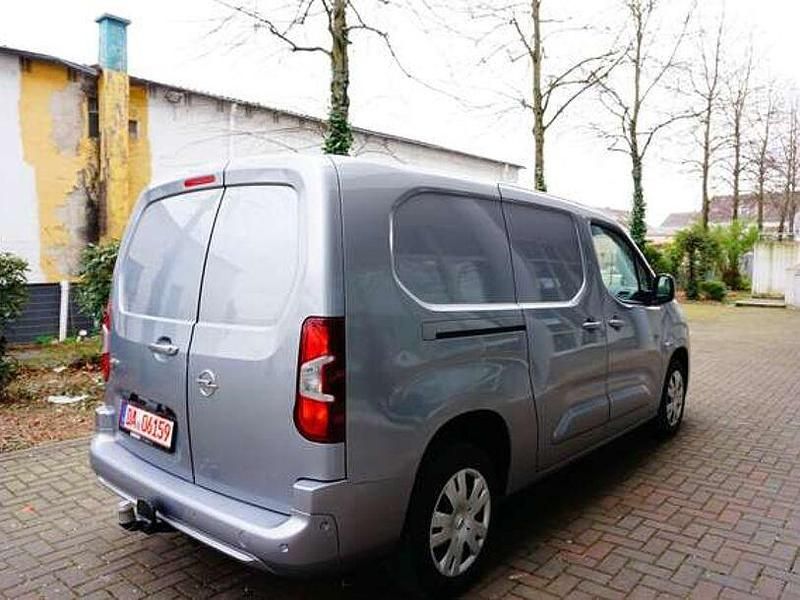 Gebraucht Opel Combo Edition 131 PS (96 kW) 2019 Kontrast grau/quarz silber Van / Kleinbus