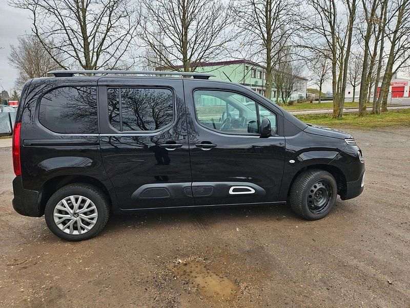 Gebraucht Citroën Berlingo Shine 102 PS (75 kW) 2019 Schwarz Van / Kleinbus