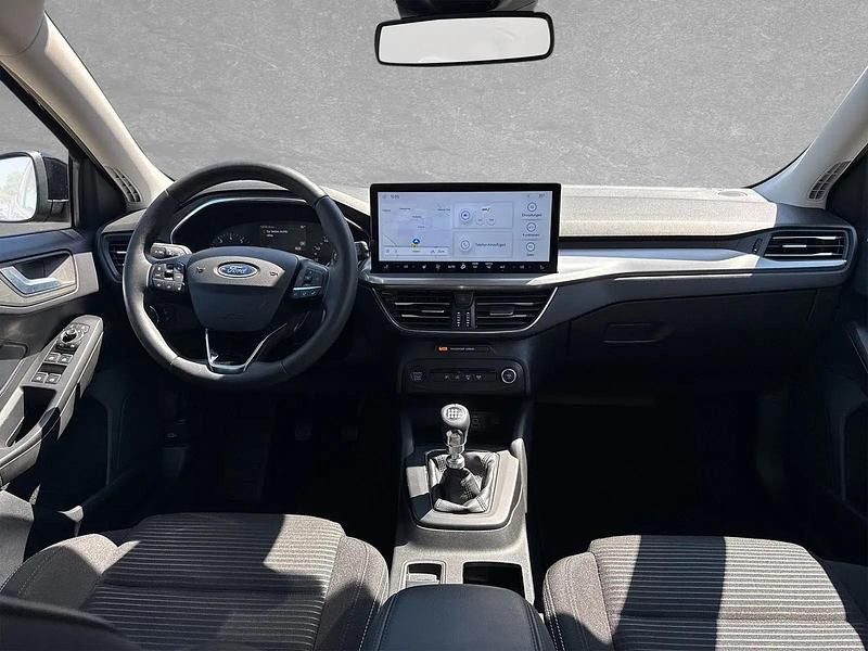 Gebraucht Ford Focus Titanium 125 PS (91 kW) 2023 Orange Kombi