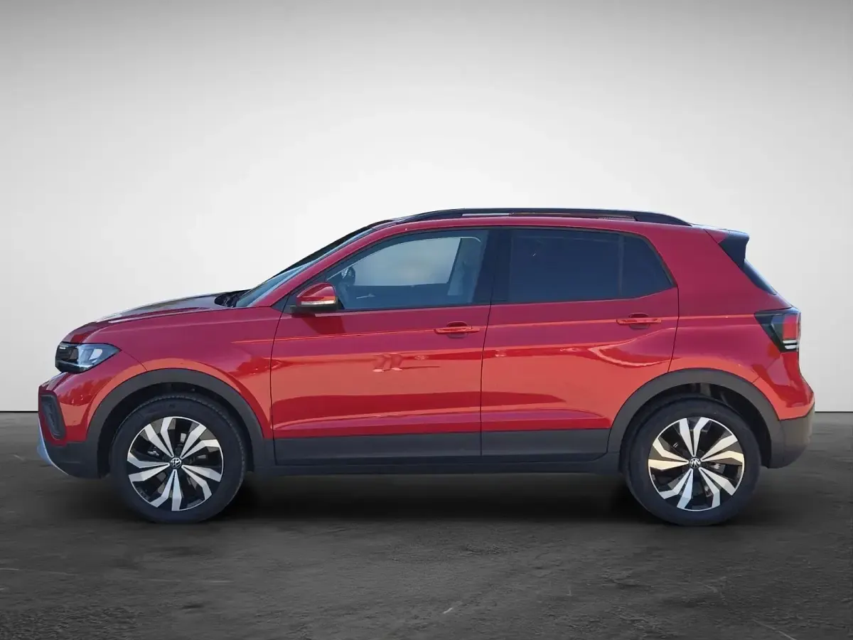 Gebraucht VW T-Cross Life 116 PS (85 kW) 2025 Reflexsilber metallic SUV