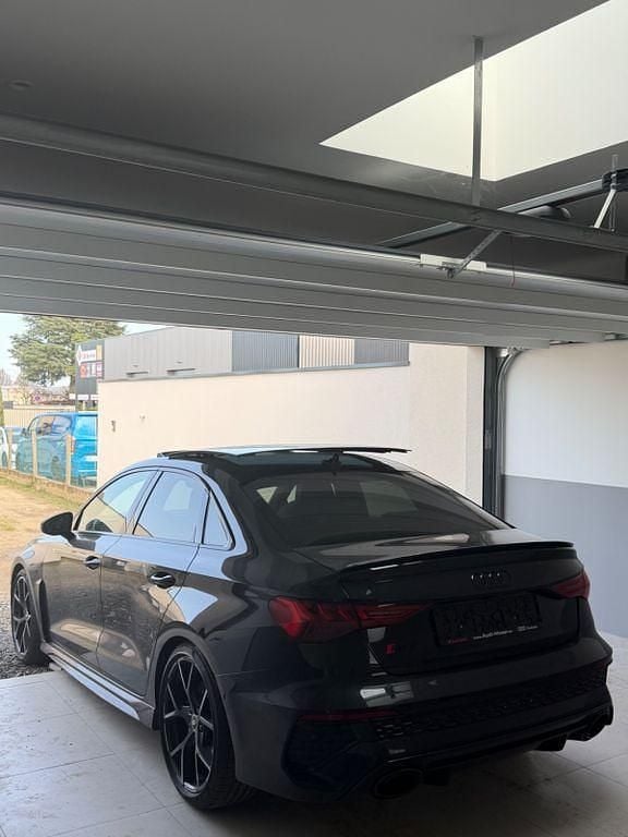 Gebraucht Audi RS3 Sport 400 PS (294 kW) 2022 Schwarz Limousine