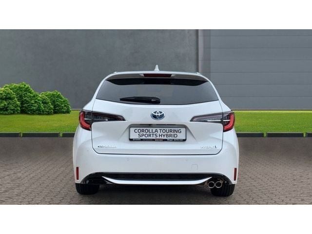 Gebraucht Toyota Corolla Team 196 PS (144 kW) 2023 Schneeweiss Kombi