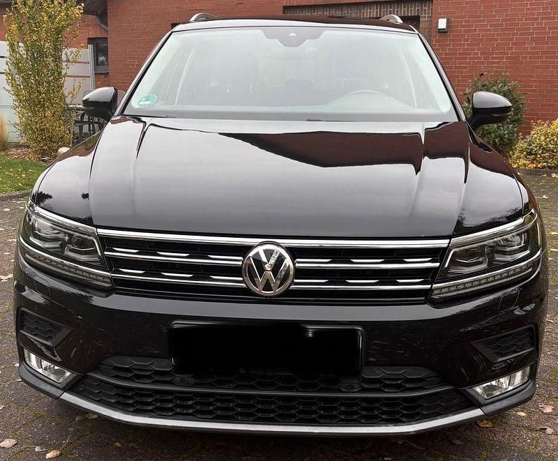 Gebraucht VW Tiguan Comfortline 150 PS (110 kW) 2016 Schwarz SUV
