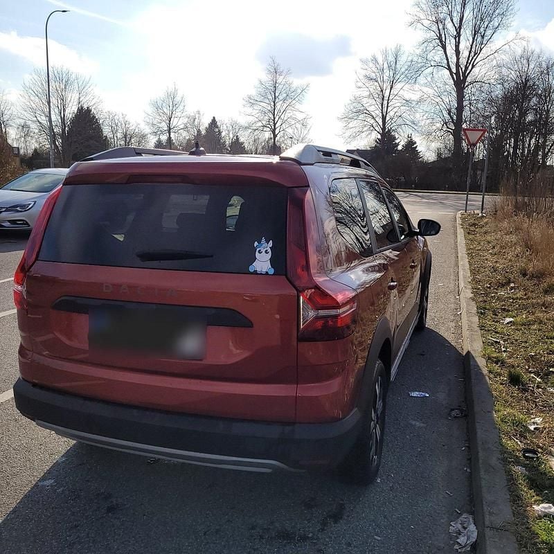 Gebraucht Dacia Jogger Comfort 101 PS (74 kW) 2022 Andere farben Van / Kleinbus