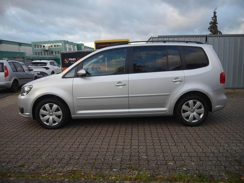 Gebraucht VW Touran Comfortline 105 PS (77 kW) 2012 Silber Van / Kleinbus