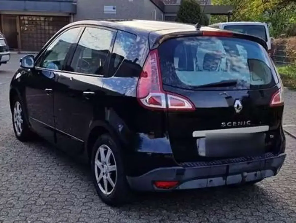Gebraucht Renault Scénic III Bose Edition 131 PS (96 kW) 2012 Schwarz Kombi