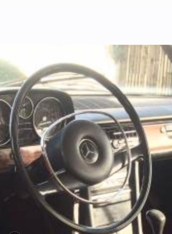 Gebraucht Mercedes 250 150 PS (110 kW) 1971 Silber Coupé