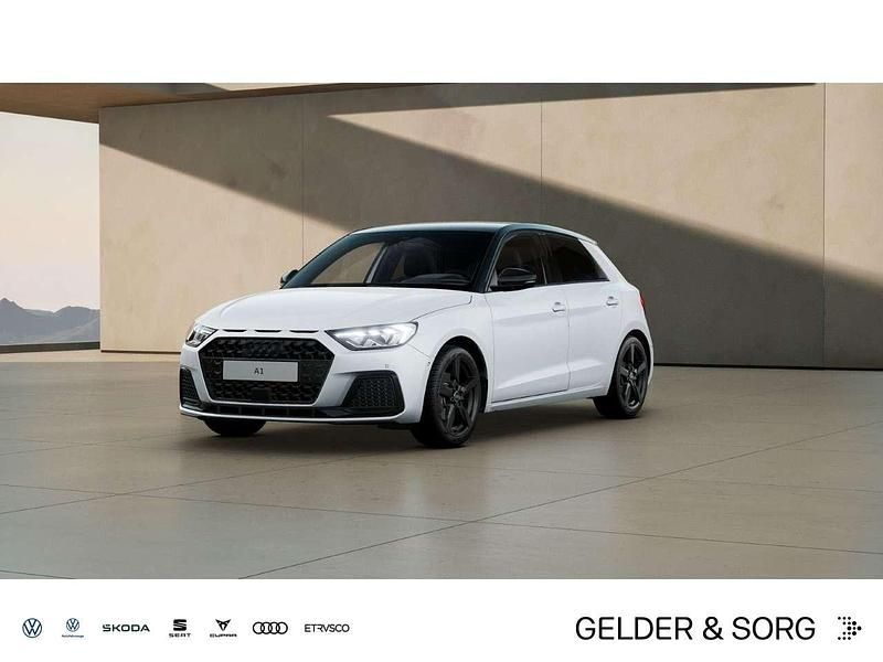 Gletscherweiß metallic mythoss Neu 2025 Audi A1 Advanced Plus Kleinwagen | 31.890 € (Fairer Preis) - Bild 1/2