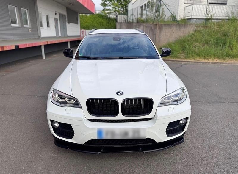 Weiß Gebraucht 2012 BMW X6 M Sport SUV | 27.200 € - Bild 1/4
