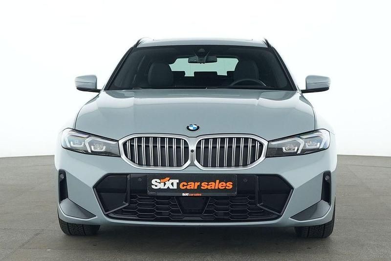 Gebraucht BMW 320 M Sport 184 PS (135 kW) 2025 Grau Kombi