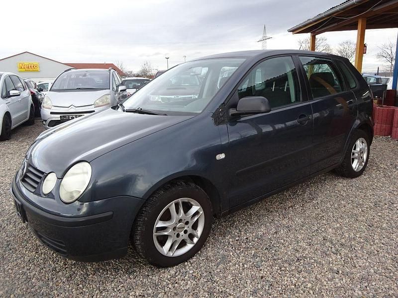 Gebraucht VW Polo 64 PS (47 kW) 2002 Grau Limousine