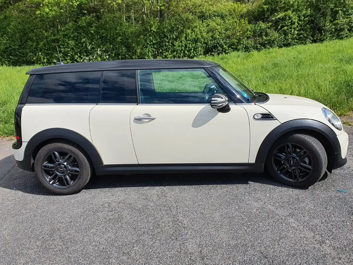 Gebraucht Mini Cooper D Clubman 111 PS (81 kW) 2010 Weiß Kombi