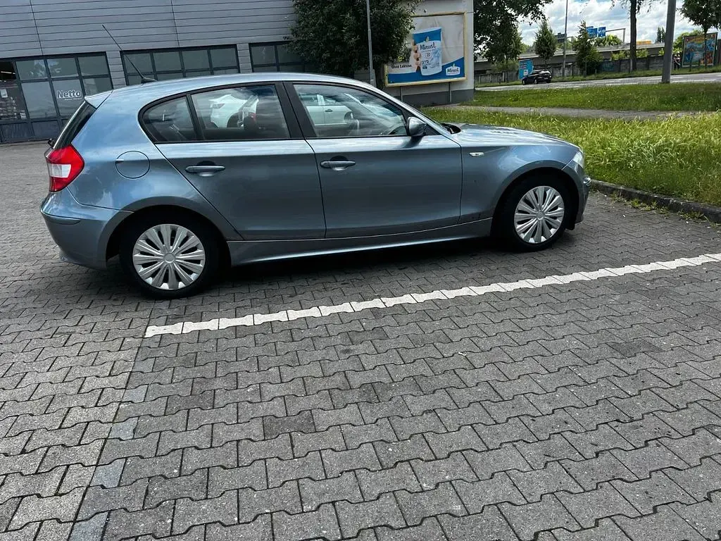 Gebraucht BMW 116 Advantage 122 PS (89 kW) 2006 Blau Kleinwagen