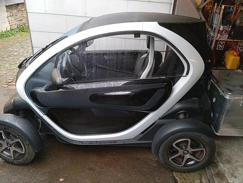 Schwarz Gebraucht 2012 Renault Twizy Kleinwagen | 4.400 € (Fairer Preis) - Bild 1/4