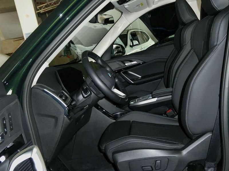 Gebraucht BMW X1 xLine 163 PS (119 kW) 2025 Sanremo grün metallic (metallic) SUV