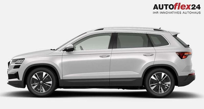 Moonweiß perleffekt Neu 2025 Skoda Karoq Selection SUV | 32.397 € (Guter Preis) - Bild 1/4