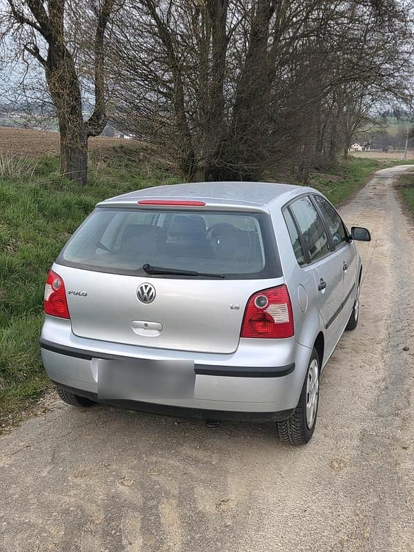 Gebraucht VW Polo 75 PS (55 kW) 2003 Grau Kleinwagen