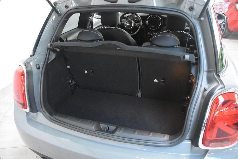 Gebraucht Mini ONE 102 PS (75 kW) 2018 Grau Kleinwagen