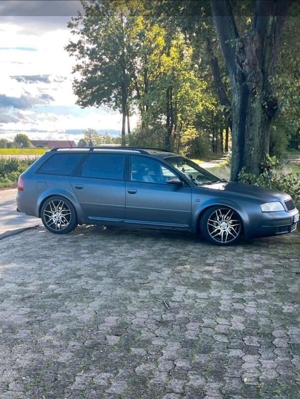 Grau Gebraucht 2002 Audi RS6 Ambiente Kombi | 8.000 € - Bild 1/4