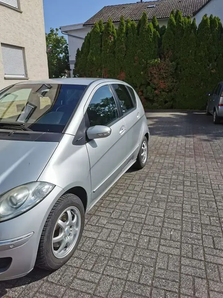 Gebraucht Mercedes A160 82 PS (60 kW) 2005 Grau Kleinwagen