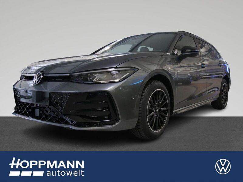 Grau Gebraucht 2025 VW Passat R-line Kombi | 56.960 € - Bild 1/4