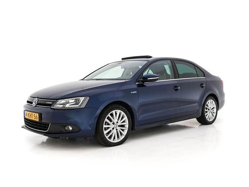 Gebraucht VW Jetta Highline 170 PS (125 kW) 2013 Blau Limousine