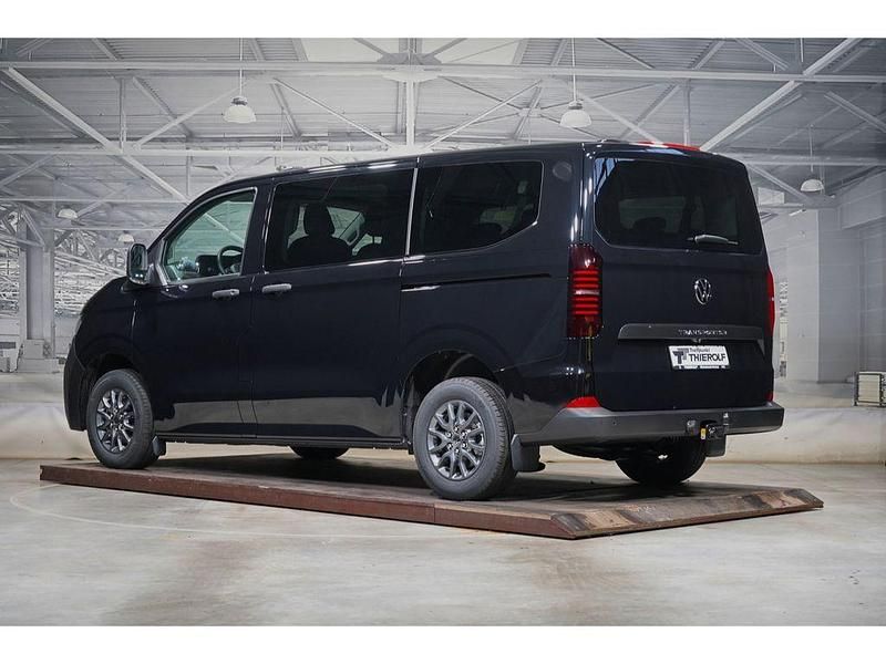 Neu VW Transporter 150 PS (110 kW) 2026 Schwarz Van