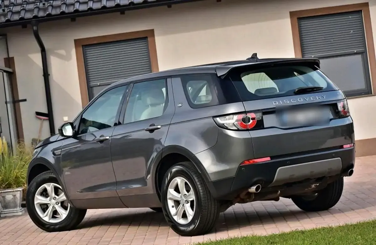 Gebraucht Land Rover Discovery Sport 150 PS (110 kW) 2016 Grau SUV
