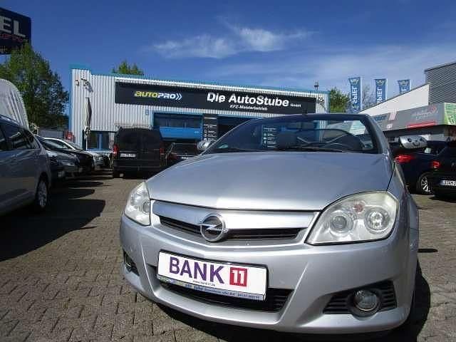 Silber Gebraucht 2005 Opel Tigra Enjoy Cabrio | 4.990 € - Bild 1/4