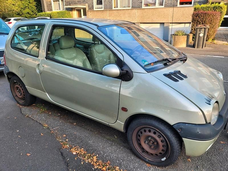 Grau Gebraucht 2001 Renault Twingo Kleinwagen | 590 € (Guter Preis) - Bild 1/4