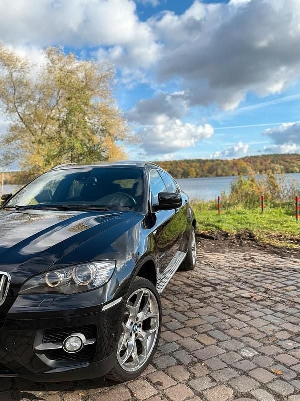 Schwarz Gebraucht 2011 BMW X6 Performance SUV | 15.990 € - Bild 1/4