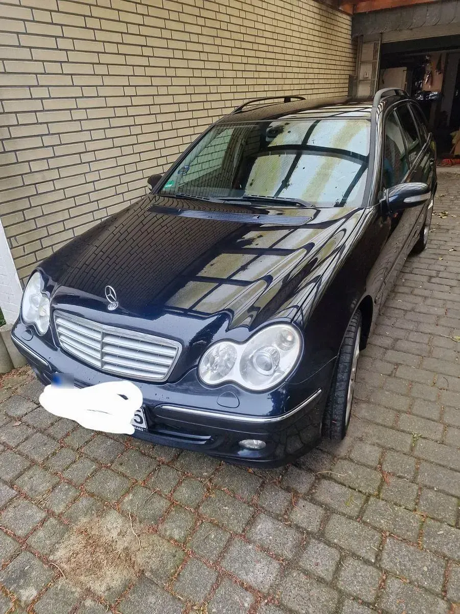 Gebraucht Mercedes 320 226 PS (166 kW) 2005 Schwarz Kombi