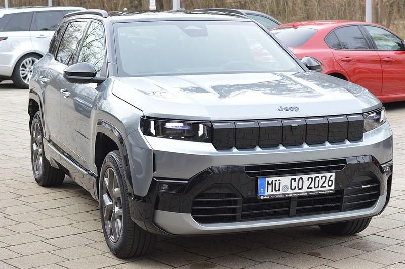 Gebraucht Jeep Compass 145 PS (106 kW) 2026 Grau SUV