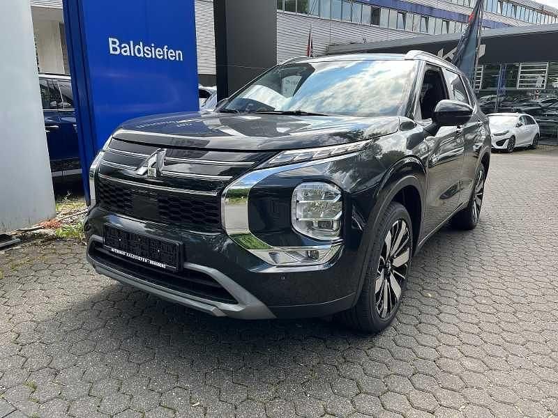 Kristallschwarz Neu 2025 Mitsubishi Outlander P-HEV Edition SUV | 51.200 € - Bild 1/4